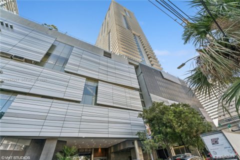 Condominio en Miami, Florida, 2 dormitorios  № 2058777