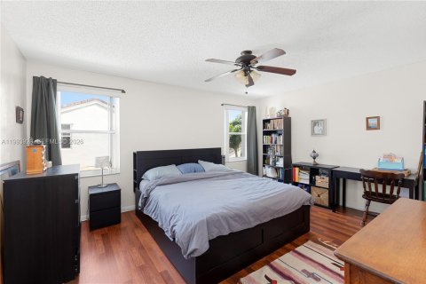 Купить виллу или дом в Мирамар, Флорида 4 спальни, 218.04м2, № 2060285 - фото 27