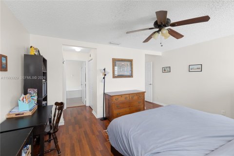 Купить виллу или дом в Мирамар, Флорида 4 спальни, 218.04м2, № 2060285 - фото 28