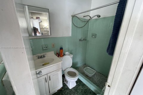 Купить коммерческую недвижимость в Холливуд, Флорида 158.31м2, № 1814476 - фото 6