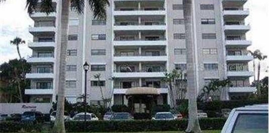 Condo in Bradenton, Florida, 2 bedrooms № 2207095