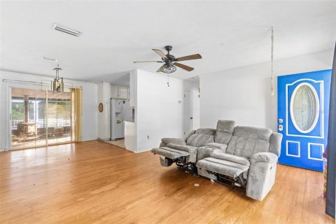 Villa ou maison à vendre à Keystone Heights, Floride: 4 chambres, 124.4 m2 № 1913116 - photo 5