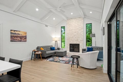 Купить виллу или дом в Бока-Ратон, Флорида 4 комнаты, 315.87м2, № 2169468 - фото 17