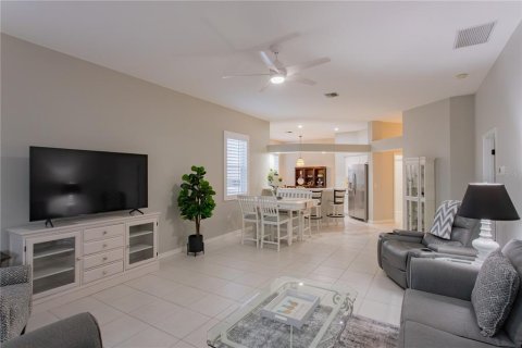 Villa ou maison à vendre à Venice, Floride: 2 chambres, 138.15 m2 № 2150489 - photo 6