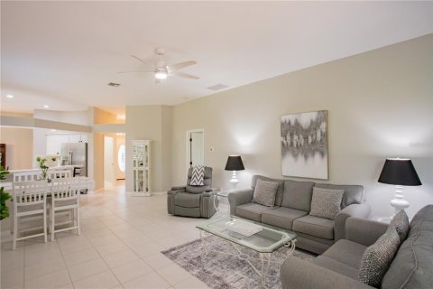 Villa ou maison à vendre à Venice, Floride: 2 chambres, 138.15 m2 № 2150489 - photo 5