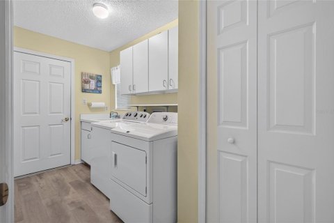 Villa ou maison à vendre à Leesburg, Floride: 3 chambres, 151.52 m2 № 2416544 - photo 29
