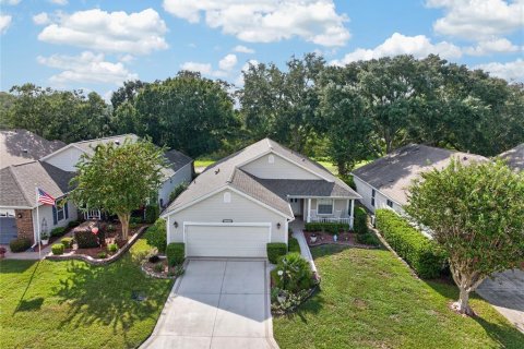 Villa ou maison à vendre à Leesburg, Floride: 3 chambres, 151.52 m2 № 2416544 - photo 2