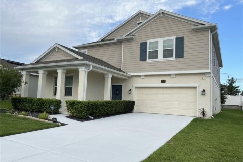House in Groveland, Florida 5 bedrooms, 306.58 sq.m. № 2209837 - photo 3