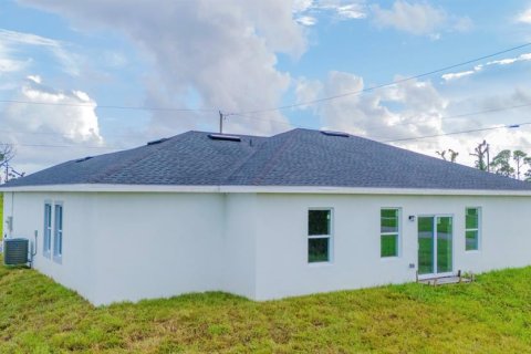 Casa en alquiler en Placida, Florida, 4 dormitorios, 186.92 m2 № 2104063 - foto 9