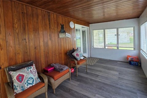 House in Dade City, Florida 4 bedrooms, 161.65 sq.m. № 1767275 - photo 4
