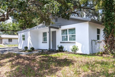 Casa en venta en Tampa, Florida, 4 dormitorios, 111.67 m2 № 1913127 - foto 4