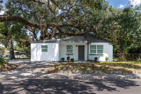 Casa en venta en Tampa, Florida, 4 dormitorios, 111.67 m2 № 1913127 - foto 5