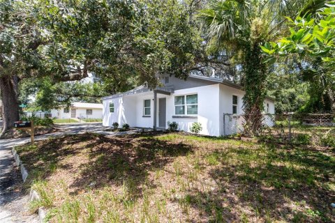 Casa en venta en Tampa, Florida, 4 dormitorios, 111.67 m2 № 1913127 - foto 6