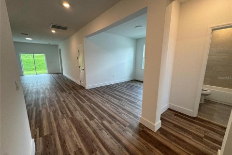 Casa en alquiler en Ocala, Florida, 4 dormitorios, 166.95 m2 № 1908417 - foto 5