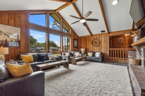 House in Winter Haven, Florida 4 bedrooms, 299.61 sq.m. № 1677552 - photo 6