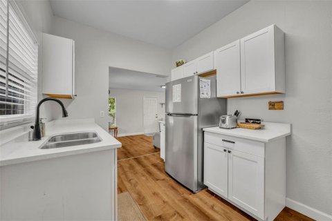 House in Maitland, Florida 2 bedrooms, 89.19 sq.m. № 1878148 - photo 14