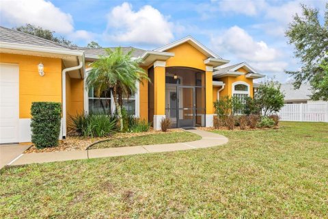 Casa en venta en Palm Coast, Florida, 3 dormitorios, 199.46 m2 № 1509811 - foto 2