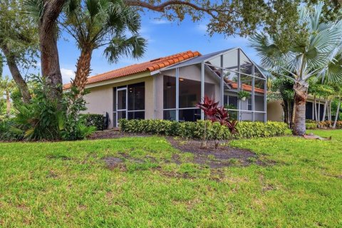 Villa ou maison à vendre à Sarasota, Floride: 2 chambres, 162.86 m2 № 2400185 - photo 29