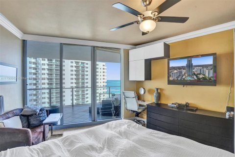 Condominio en venta en Hollywood, Florida, 2 dormitorios, 161 m2 № 1978726 - foto 14