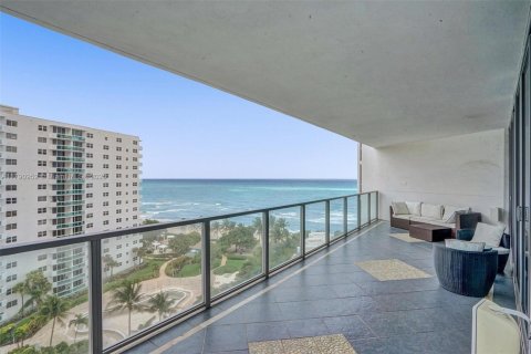 Condominio en venta en Hollywood, Florida, 2 dormitorios, 161 m2 № 1978726 - foto 4