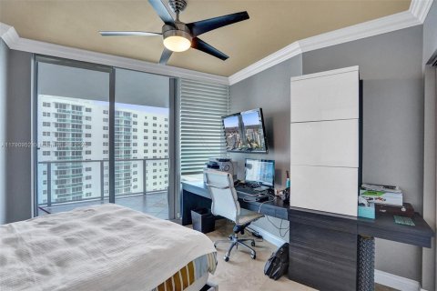 Condominio en venta en Hollywood, Florida, 2 dormitorios, 161 m2 № 1978726 - foto 12