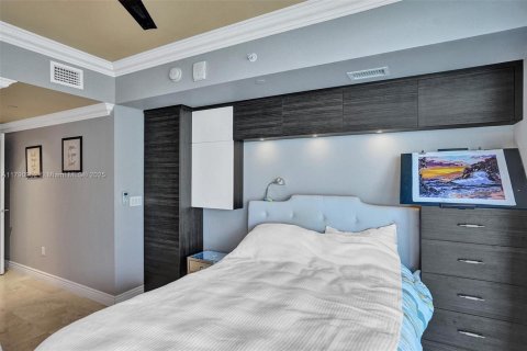 Condominio en venta en Hollywood, Florida, 2 dormitorios, 161 m2 № 1978726 - foto 17