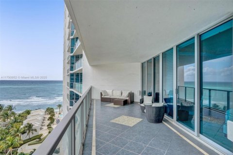 Condominio en venta en Hollywood, Florida, 2 dormitorios, 161 m2 № 1978726 - foto 30