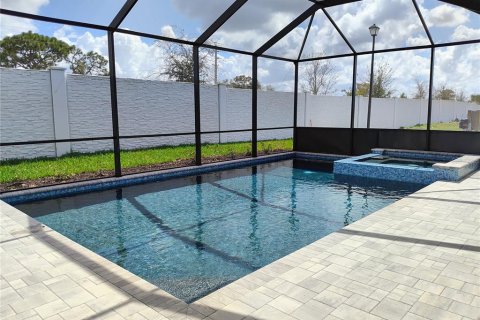 Villa ou maison à vendre à Sarasota, Floride: 4 chambres, 204.48 m2 № 2109834 - photo 5