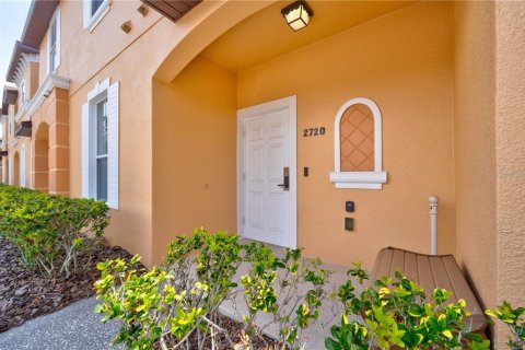Adosado en venta en Kissimmee, Florida, 4 dormitorios, 133.78 m2 № 2157272 - foto 3