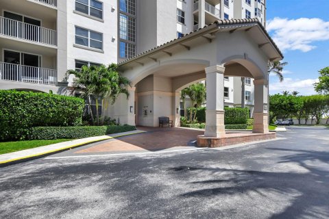 Copropriété à vendre à Highland Beach, Floride: 2 chambres, 114.27 m2 № 2251504 - photo 9