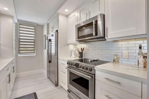 Copropriété à vendre à Highland Beach, Floride: 2 chambres, 114.27 m2 № 2251504 - photo 12
