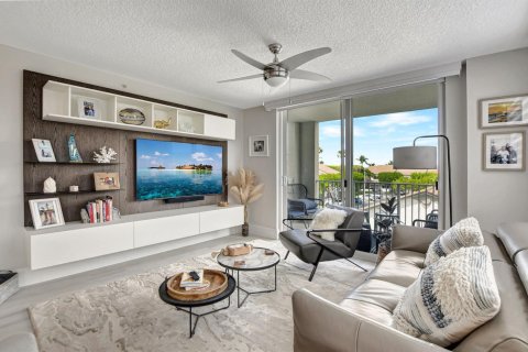 Copropriété à vendre à Highland Beach, Floride: 2 chambres, 114.27 m2 № 2251504 - photo 17