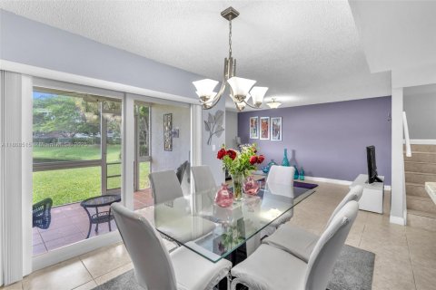 Condo in Plantation, Florida, 3 bedrooms  № 1747852 - photo 3