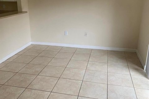 Adosado en alquiler en Homestead, Florida, 3 dormitorios, 108.6 m2 № 2085386 - foto 14