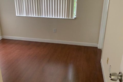 Adosado en alquiler en Homestead, Florida, 3 dormitorios, 108.6 m2 № 2085386 - foto 20