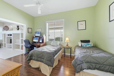 House in Port Charlotte, Florida 3 bedrooms, 195.75 sq.m. № 2396251 - photo 27