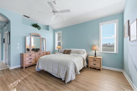 House in Port Charlotte, Florida 3 bedrooms, 195.75 sq.m. № 2396251 - photo 22