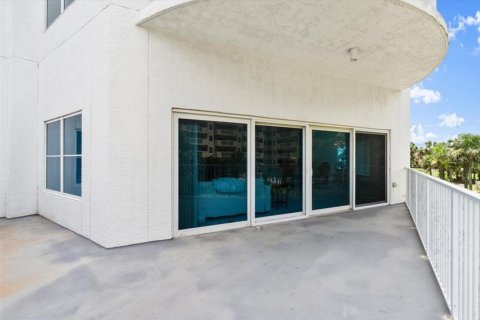 Купить кондоминиум в Дейтона - Бич-Шорс, Флорида 6 комнат, 230.4м2, № 1795977 - фото 16