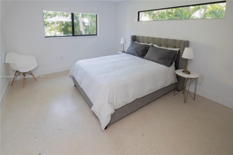 Villa ou maison à louer à Miami, Floride: 3 chambres, 100.33 m2 № 1931402 - photo 26