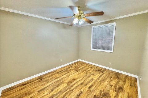 Condominio en venta en Clermont, Florida, 2 dormitorios, 57.6 m2 № 1643237 - foto 17