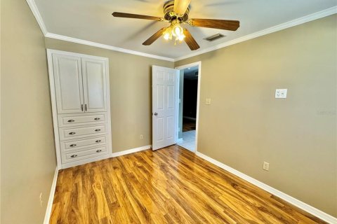Condominio en venta en Clermont, Florida, 2 dormitorios, 57.6 m2 № 1643237 - foto 14