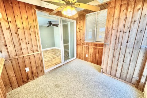 Condominio en venta en Clermont, Florida, 2 dormitorios, 57.6 m2 № 1643237 - foto 23