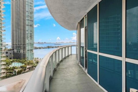 Copropriété à louer à Miami, Floride: 2 chambres, 128.21 m2 № 1931361 - photo 21