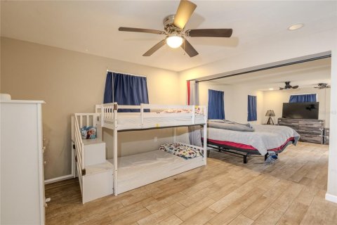 House in Holiday, Florida 3 bedrooms, 154.87 sq.m. № 2226216 - photo 4