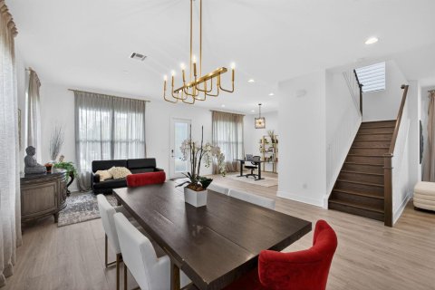 House in Palm Beach Gardens, Florida 5 bedrooms, 403.38 sq.m. № 2187371 - photo 14