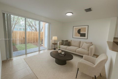 Touwnhouse à louer à Homestead, Floride: 3 chambres, 123.1 m2 № 1987311 - photo 21