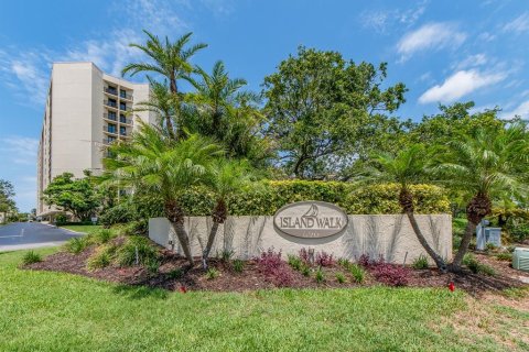 Condo in Clearwater, Florida, 1 bedroom  № 1663125 - photo 25