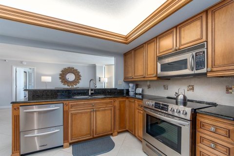 Condo in Clearwater, Florida, 1 bedroom  № 1663125 - photo 13