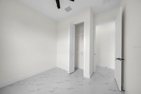 Casa en venta en Lehigh Acres, Florida, 3 dormitorios, 98.2 m2 № 2166652 - foto 19