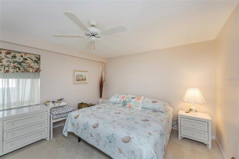 Condominio en venta en Daytona Beach Shores, Florida, 2 dormitorios, 134.71 m2 № 2211703 - foto 17